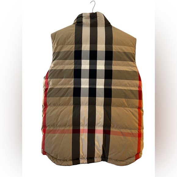 BNWOT Burberry Reversible Down Puffer Vest - Picture 2 of 6